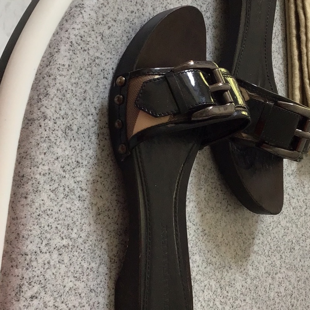 Burberry sandals - Picture 2 of 7